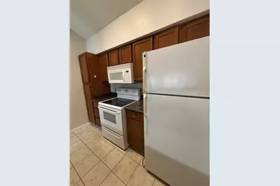 8055 Cambridge Street #2, Houston, TX 77054 - Photo 5