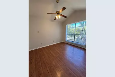 8055 Cambridge Street #2, Houston, TX 77054 - Photo 17