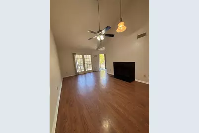 8055 Cambridge Street #2, Houston, TX 77054 - Photo 9