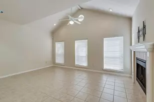 12565 Piping Rock Dr, Houston, TX 77077 - Photo 3