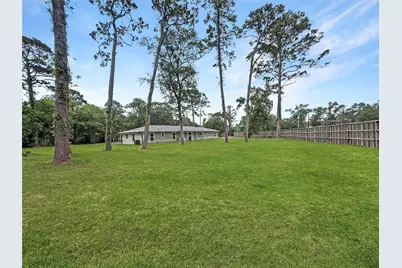 3706 Roberts Boulevard, Baytown, TX 77521 - Photo 21