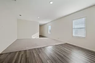 614 Edge Lake Ct, Conroe, TX 77316 - Photo 11
