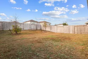 614 Edge Lake Ct, Conroe, TX 77316 - Photo 27