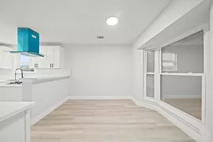 7435 Neal Ridge Dr, Houston, TX 77489 - Photo 11