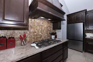 23311 Preserve View Cir, Spring, TX 77389 - Photo 19