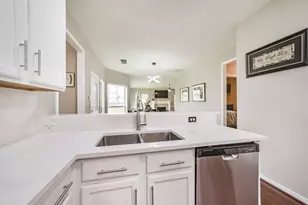 727 Merrimac Ridge Ln, Spring, TX 77373 - Photo 9