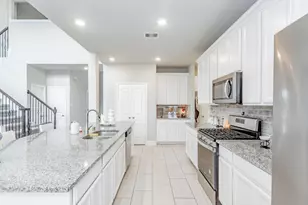319 Clifton Crane Rd, La Porte, TX 77571 - Photo 11
