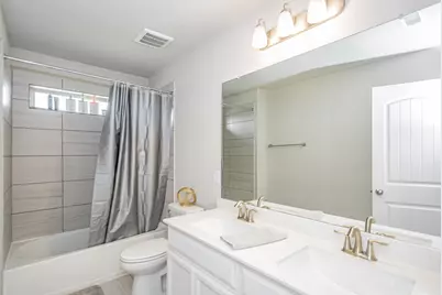319 Clifton Crane Road, La Porte, TX 77571 - Photo 13