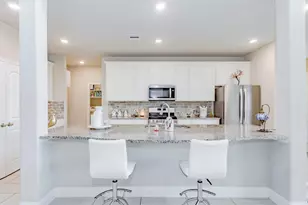 319 Clifton Crane Rd, La Porte, TX 77571 - Photo 9