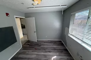 1808 Pinewood Park Dr, Missouri City, TX 77489 - Photo 11