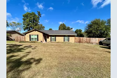 113 E Larkspur, White Oak, TX 75693 - Photo 1