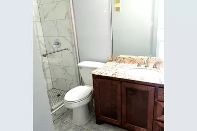 3045 Walnut Bend Lane #28, Houston, TX 77042 - Photo 7