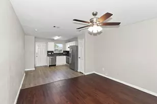 3922 Hollow Cove Ln, Richmond, TX 77469 - Photo 5