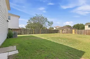 3922 Hollow Cove Ln, Richmond, TX 77469 - Photo 17