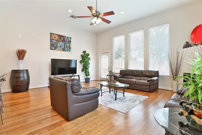 826 E 29th Street, Houston, TX 77009 - Photo 5