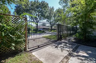 4302 McDermed Dr, Houston, TX 77035 - Photo 47