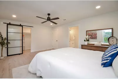 4302 McDermed Drive, Houston, TX 77035 - Photo 37