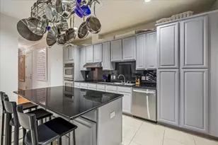 511 S Post Oak Ln, Houston, TX 77056 - Photo 5