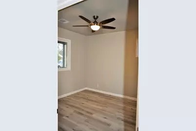 815 Leonard Avenue, Richmond, TX 77469 - Photo 9