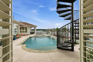 9305 Old River Ct E, Montgomery, TX 77356 - Photo 31