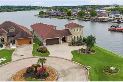 9305 Old River Court E, Montgomery, TX 77356 - Photo 1