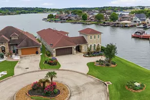 9305 Old River Ct E, Montgomery, TX 77356 - Photo 1