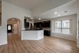 235 Soaring Pines Pl, Montgomery, TX 77316 - Photo 5