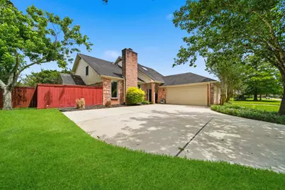 3815 W Valley Drive, Missouri City, TX 77459 - Photo 3