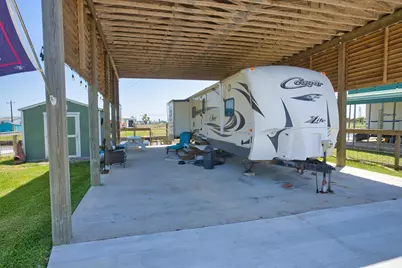 12003 Cr 202, Sargent, TX 77414 - Photo 3