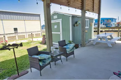 12003 Cr 202, Sargent, TX 77414 - Photo 21