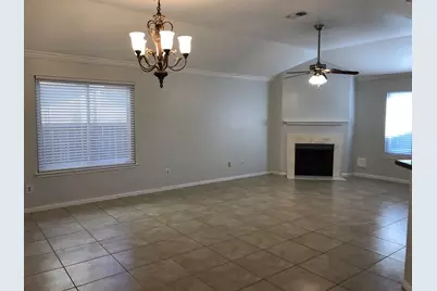 11075 Landsbury Court, Houston, TX 77099 - Photo 3