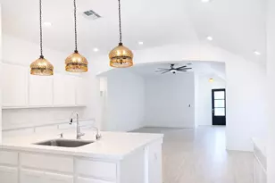 15907 Golden Trails Ct, Conroe, TX 77302 - Photo 11