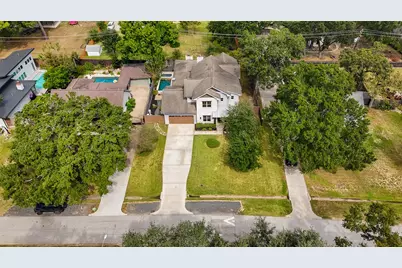 746 W 42nd Street, Houston, TX 77018 - Photo 47