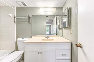 6606 De Moss Dr, Houston, TX 77074 - Photo 17