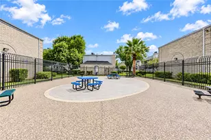 6606 De Moss Dr, Houston, TX 77074 - Photo 5