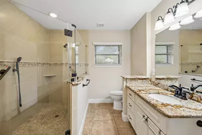 1613 S Hood Street, Alvin, TX 77511 - Photo 11