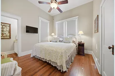 303 Ross Street, Brenham, TX 77833 - Photo 21