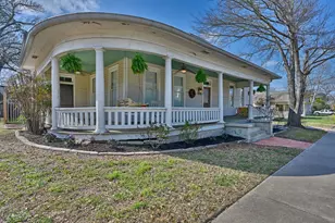 303 Ross St, Brenham, TX 77833 - Photo 45