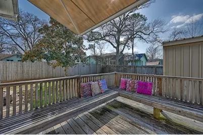 303 Ross Street, Brenham, TX 77833 - Photo 35