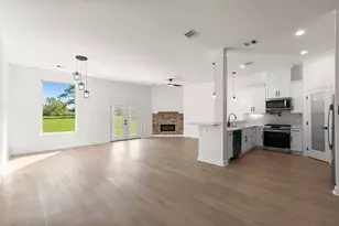 14822 Spica Ct, Willis, TX 77318 - Photo 7