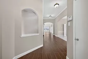 2000 Water Trace Ct, Richmond, TX 77469 - Photo 3