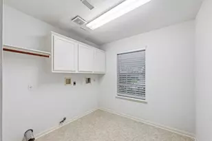3810 Canary Grass Ln, Houston, TX 77059 - Photo 31