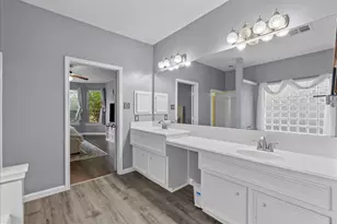 2376 Autumn Mist Ln, League City, TX 77573 - Photo 9