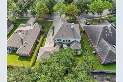 2376 Autumn Mist Lane, League City, TX 77573 - Photo 15