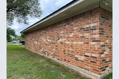 1601 Westwind Drive, Brenham, TX 77833 - Photo 3