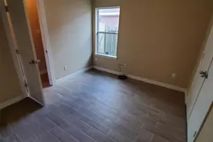 171 Horn Ct, Baytown, TX 77523 - Photo 17