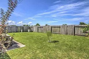 171 Horn Ct, Baytown, TX 77523 - Photo 5