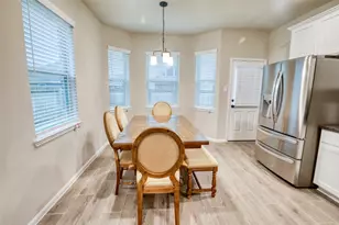 30533 Pleasant Oaks Dr, Magnolia, TX 77355 - Photo 9