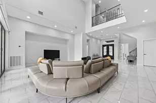 14002 Woodthorpe Ln, Houston, TX 77079 - Photo 7