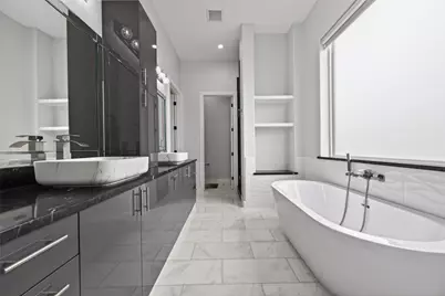 14002 Woodthorpe Lane, Houston, TX 77079 - Photo 33